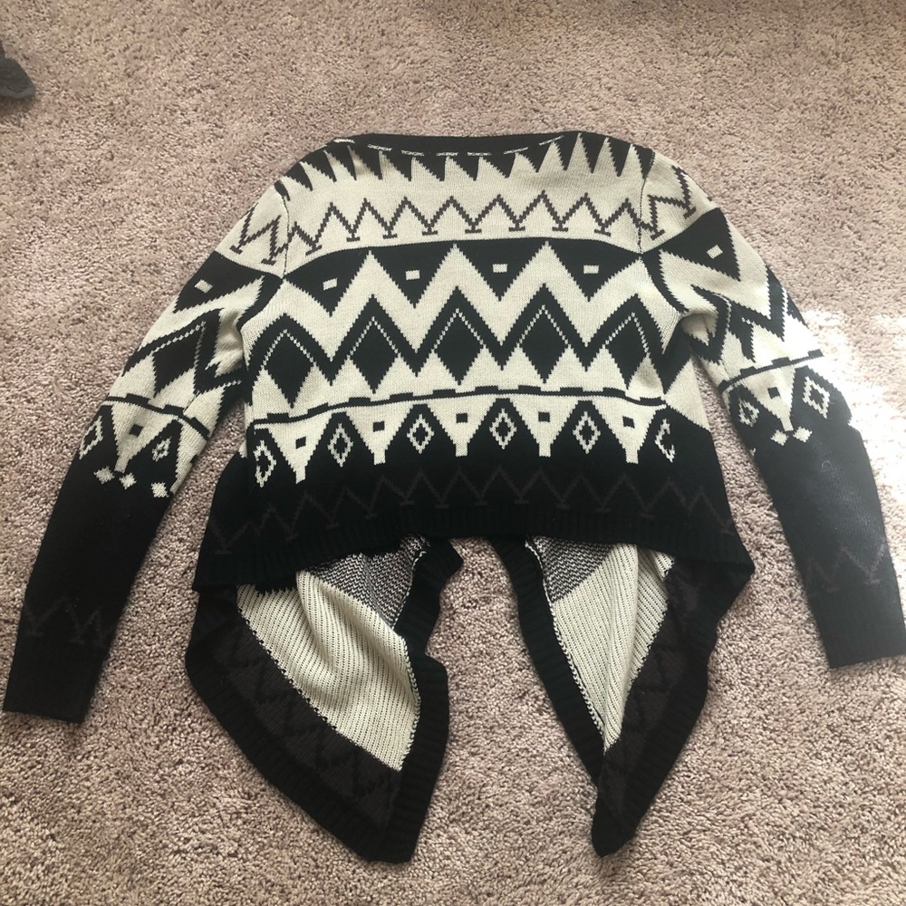 Cardigan - Picture 4 of 4